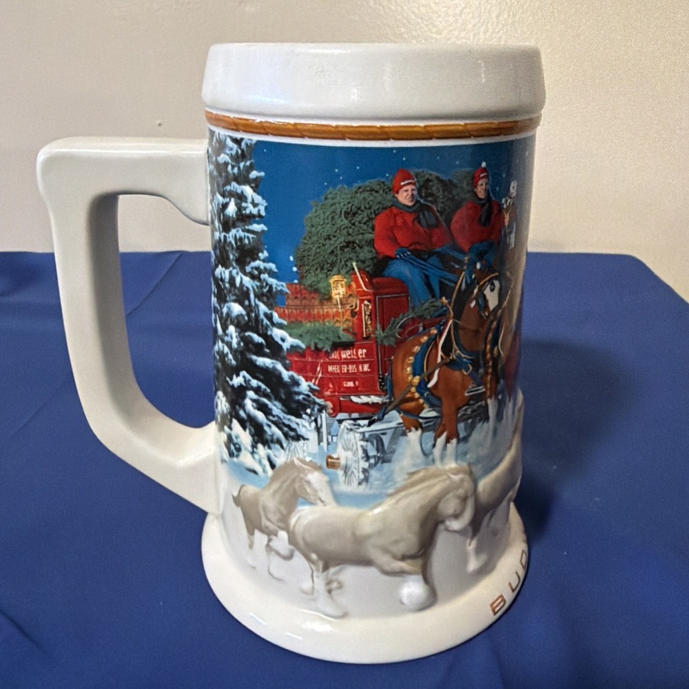Budweiser Holiday Beer Stein 2005 CS628 Clydesdale Collectible Anheuser Busch